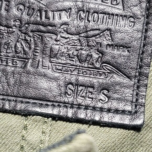 LEVIS ENGINEER JACKET SIZE SMALL MEN'S CHEETAH LEOPARD OLIVE GREEN BLACK - Picture 2 of 14